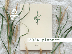 Agenda 2024 em papel reciclado